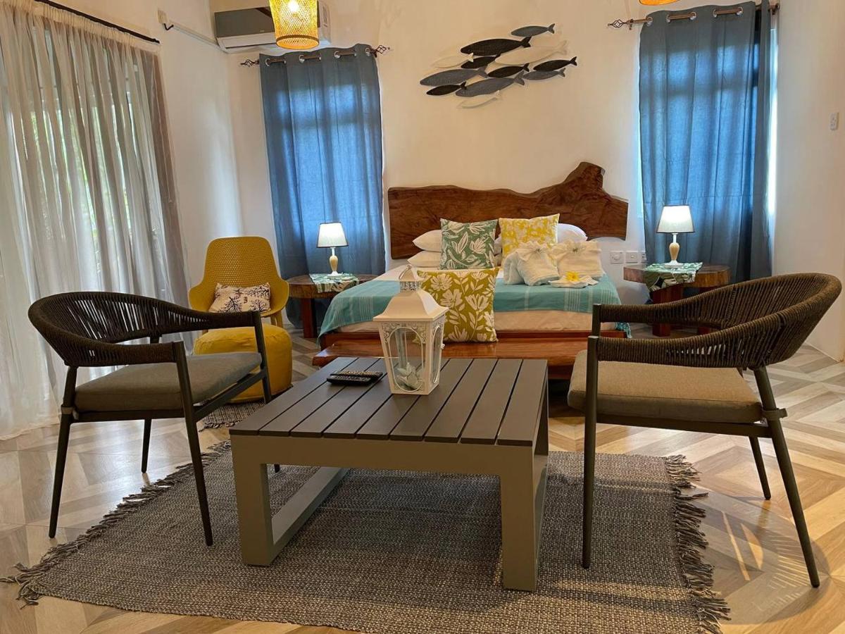 Milles Montagnes Residence Anse Royale Zewnętrze zdjęcie